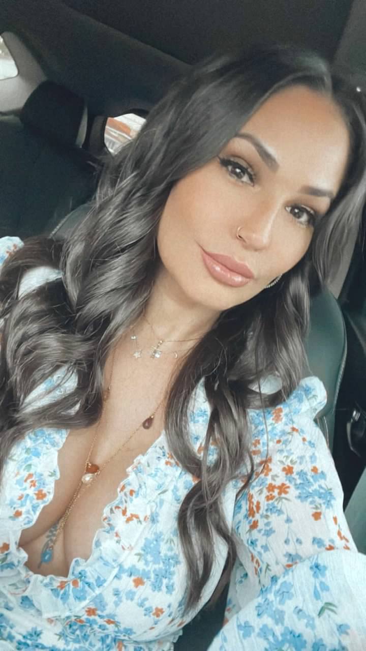 Alexis Nicolette Sarmentero, founder and lead esthetician